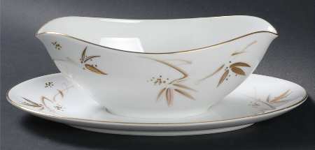 Toko-Ri Gravy Boat with Attached Underplate