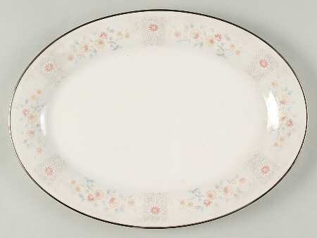 Tracery 14" Oval Serving Platter