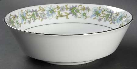 Tradition 9" Round Vegetable Bowl