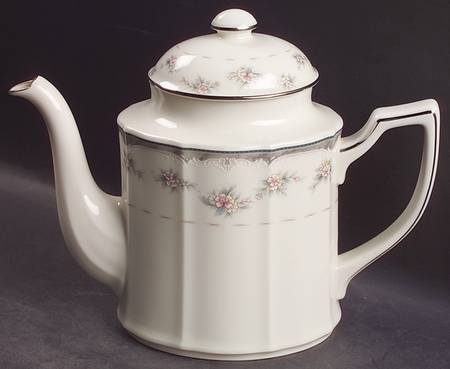 Traviata Tea/Coffee Pot & Lid