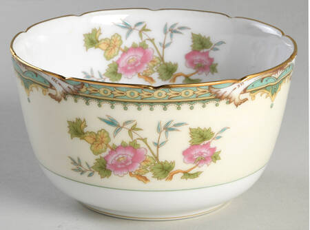 Tremont (86195) Cranberry Bowl