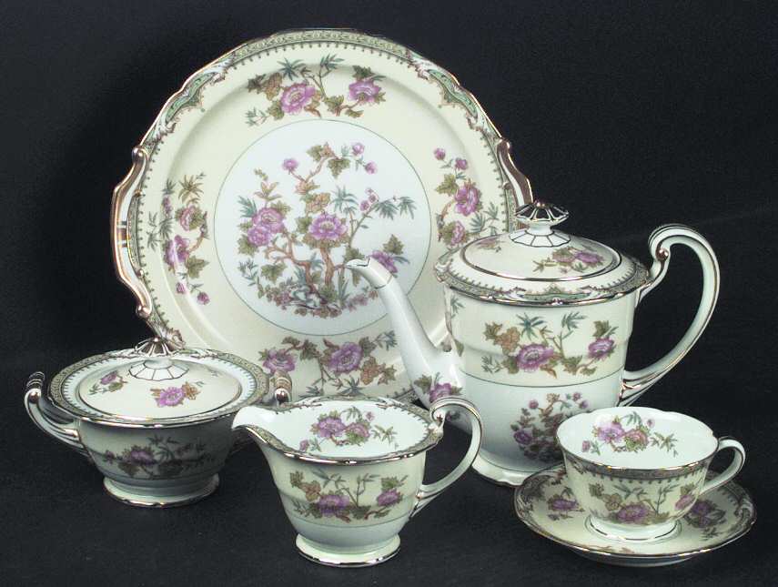 Tremont (86195) Sugar Bowl & Lid