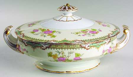 Tremont (86195) Round Covered Vegetable