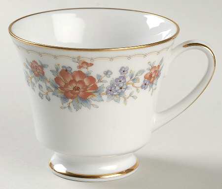 Tremont (3081) Footed Cup