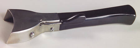 Tressa Detachable Metal Handle