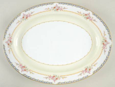 Trianon 16" Oval Serving Platter