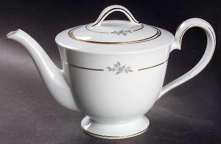 Trio Teapot & Lid