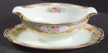 Triosin Gravy Boat with Attached Underplate