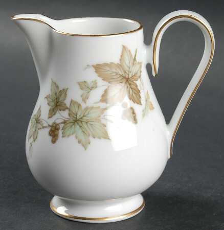 Trailing Ivy Creamer