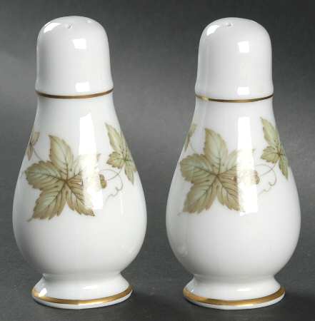 Trailing Ivy Salt & Pepper Set