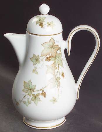 Trailing Ivy Coffee Pot & Lid