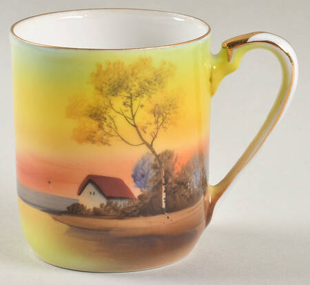 Tree In The Meadow Bouillon Cup