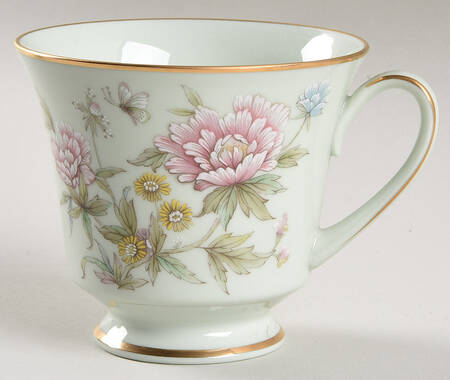 Troubadour Footed Cup