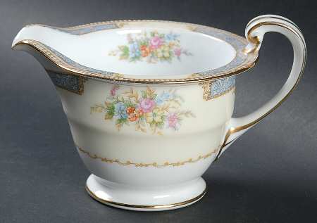 Troyon Creamer