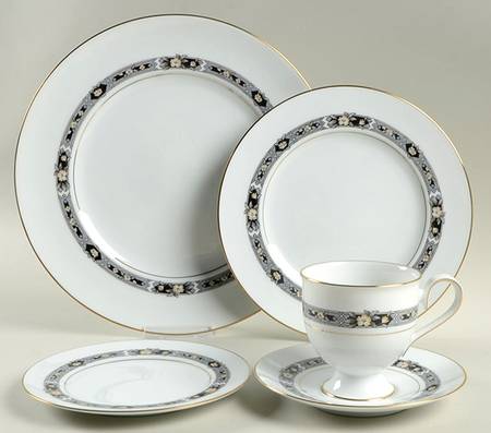 Tullamore 5 Piece Place Setting