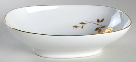 Tudor Rose 9" Oval Vegetable Bowl
