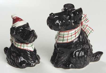 Twas The Night Before Christmas (#8100) Figural Salt & Pepper Set