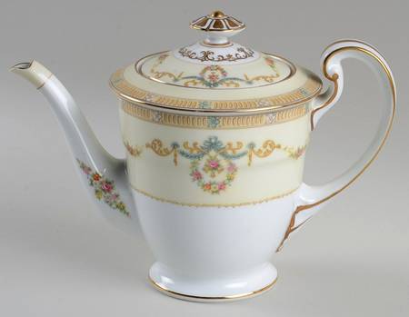Tybalt Teapot & Lid