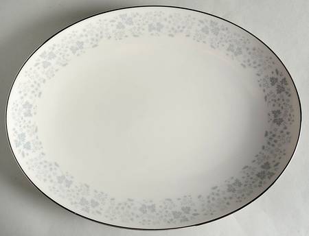 Tyrol 15" Oval Serving Platter