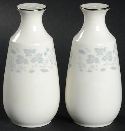 Tyrol Salt & Pepper Set