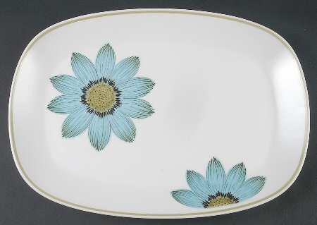 Up-Sa Daisy 15" Oval Serving Platter