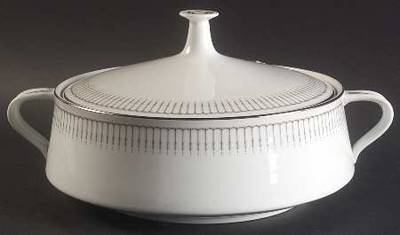 Ursula Round Covered Vegetable