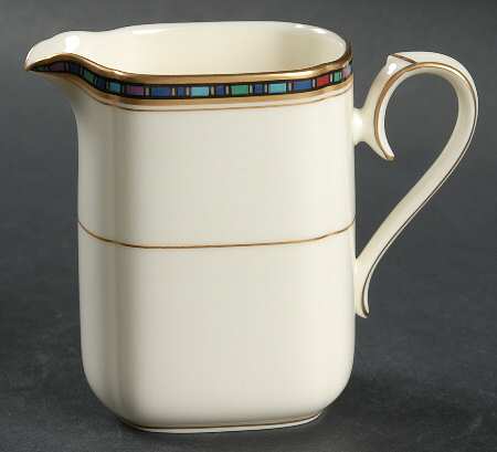 Vancouver Gold Creamer