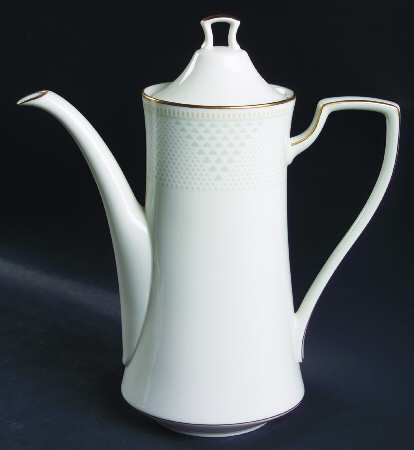 Variation in Gold Coffee Pot & Lid