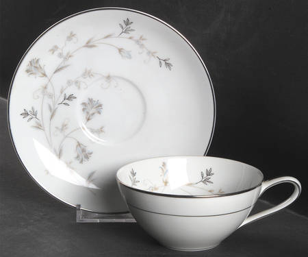 Valerie Flat Cup & Saucer Set