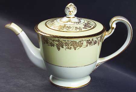 Valencia Teapot & Lid