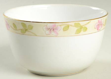 Valencia (Smooth Edge) Cranberry Bowl