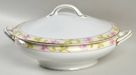 Valencia (Smooth Edge) Round Covered Vegetable