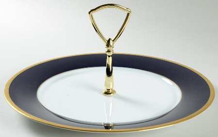 Valhalla Round Serving Plate with Handle (DP)