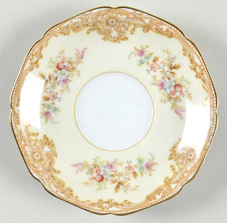 Vandyke Saucer