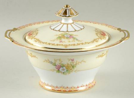 Vanessa Sugar Bowl & Lid