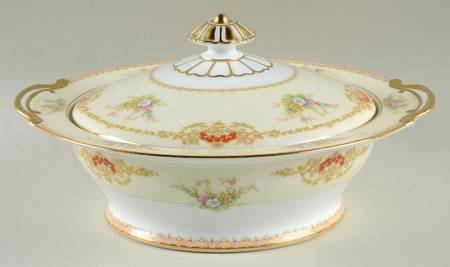 Vanessa Round Covered Vegetable