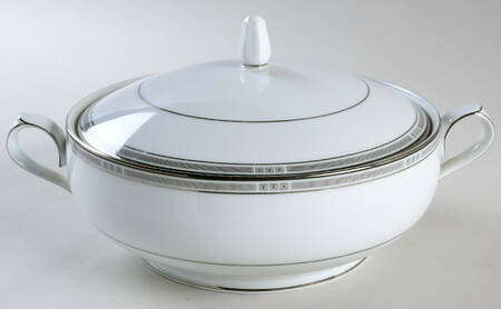 Van Orsdale Round Covered Vegetable