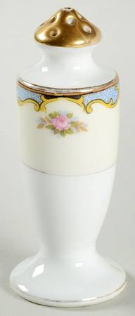 Vasona Salt Shaker