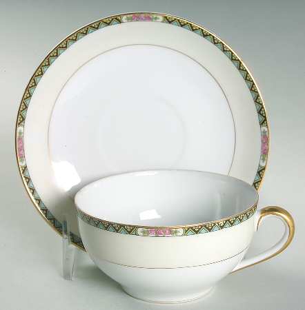 Vassar Flat Cup & Saucer Set