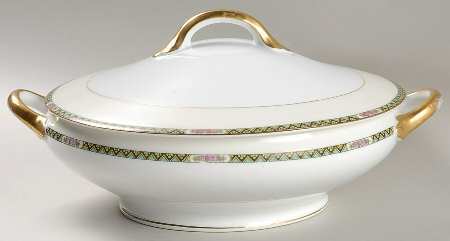 Vassar Round Covered Vegetable