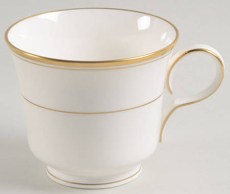 Venus Footed Cup