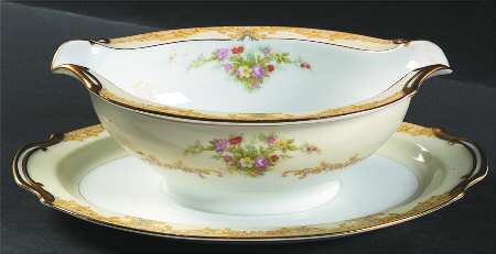 Vendome (2 3 4" Design Border) Gravy Boat with Attached Underplate