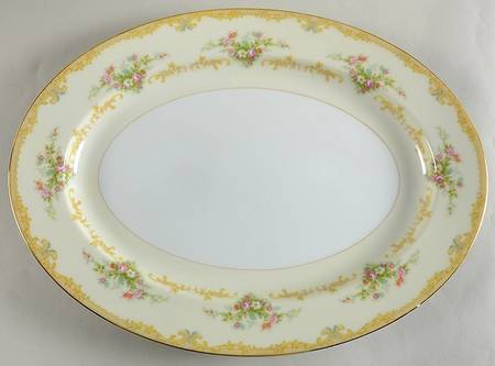 Vendome (2 3 4" Design Border) 16" Oval Serving Platter