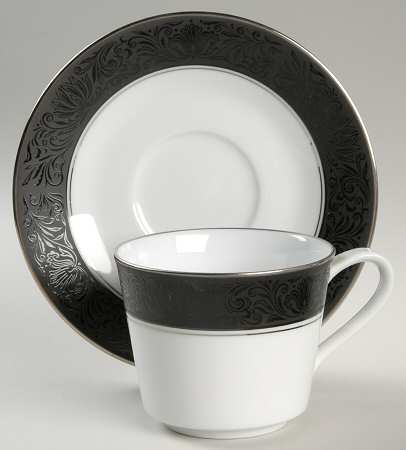 Venezia Flat Cup & Saucer Set