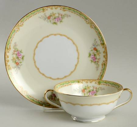 Ventry Footed Cream Soup Bowl & Saucer Set