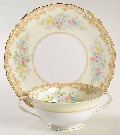Veona Footed Cream Soup Bowl & Saucer Set