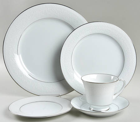 Versailles 5 Piece Place Setting