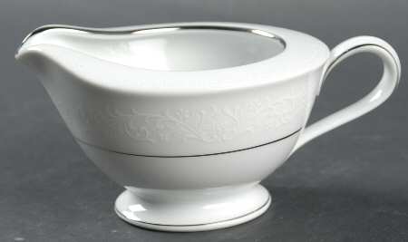 Versailles Creamer