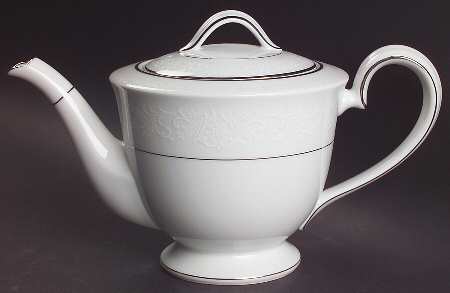 Versailles Teapot & Lid