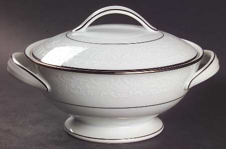 Versailles Sugar Bowl & Lid